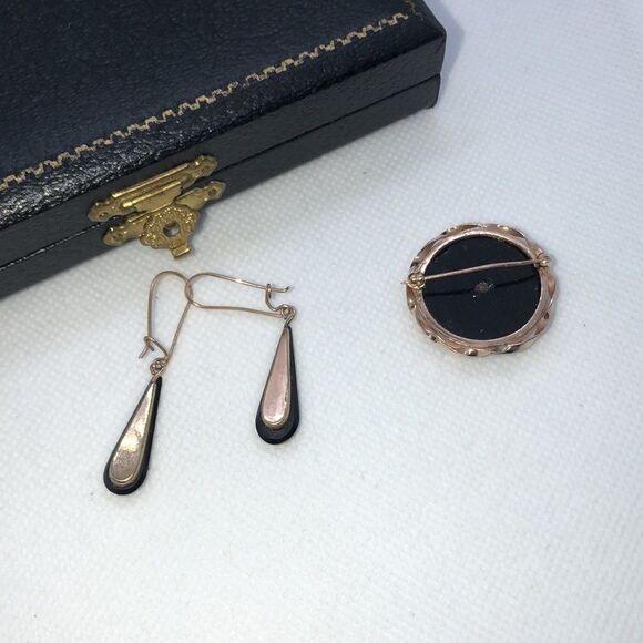 💛 14k Gold Antique Gothic Onyx Mourning Set - Picture 3 of 7